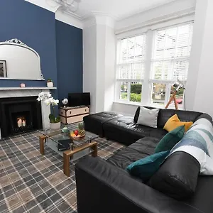  Apartment Cold Bath View - Ground Floor United Kingdom