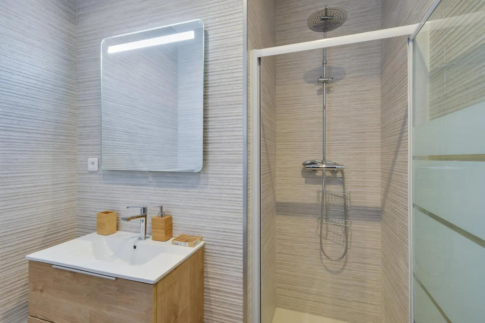 Apartment 115 Suite John - Superbe Appartement A Paris